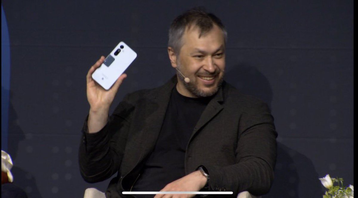 Seeker | Solana Mobile tweet media