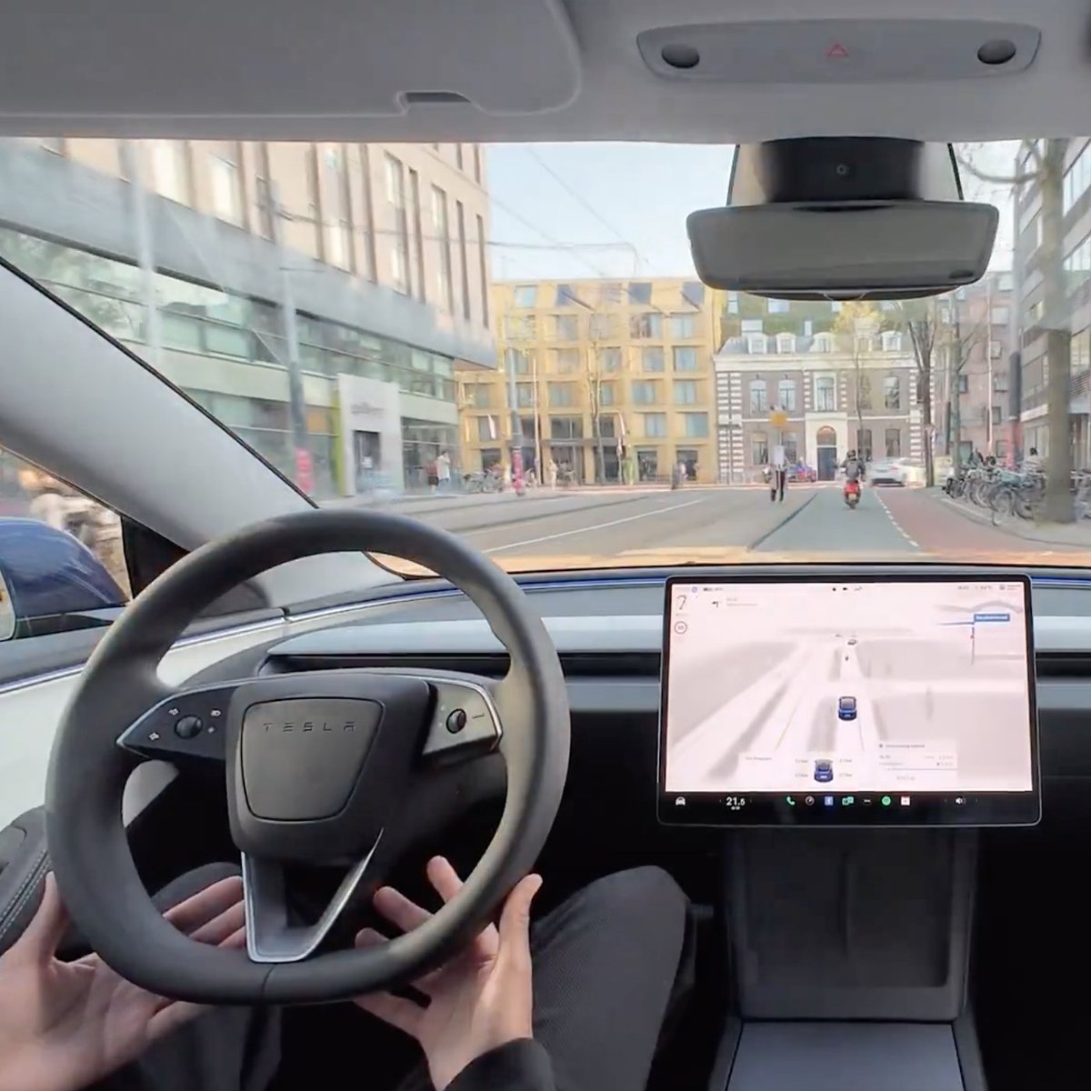 Misschien eens vooruitdenken en Full Self Driving bij de UNECE helpen goedkeuren zodat mensen automatisch cruisen en niet gerushed moeten rijden. WIN/WIN en vooruitstrevend! 10x minder ongevallen en veel minder vervuiling.
<a href="/MelissaDepr/">Melissa Depraetere</a>