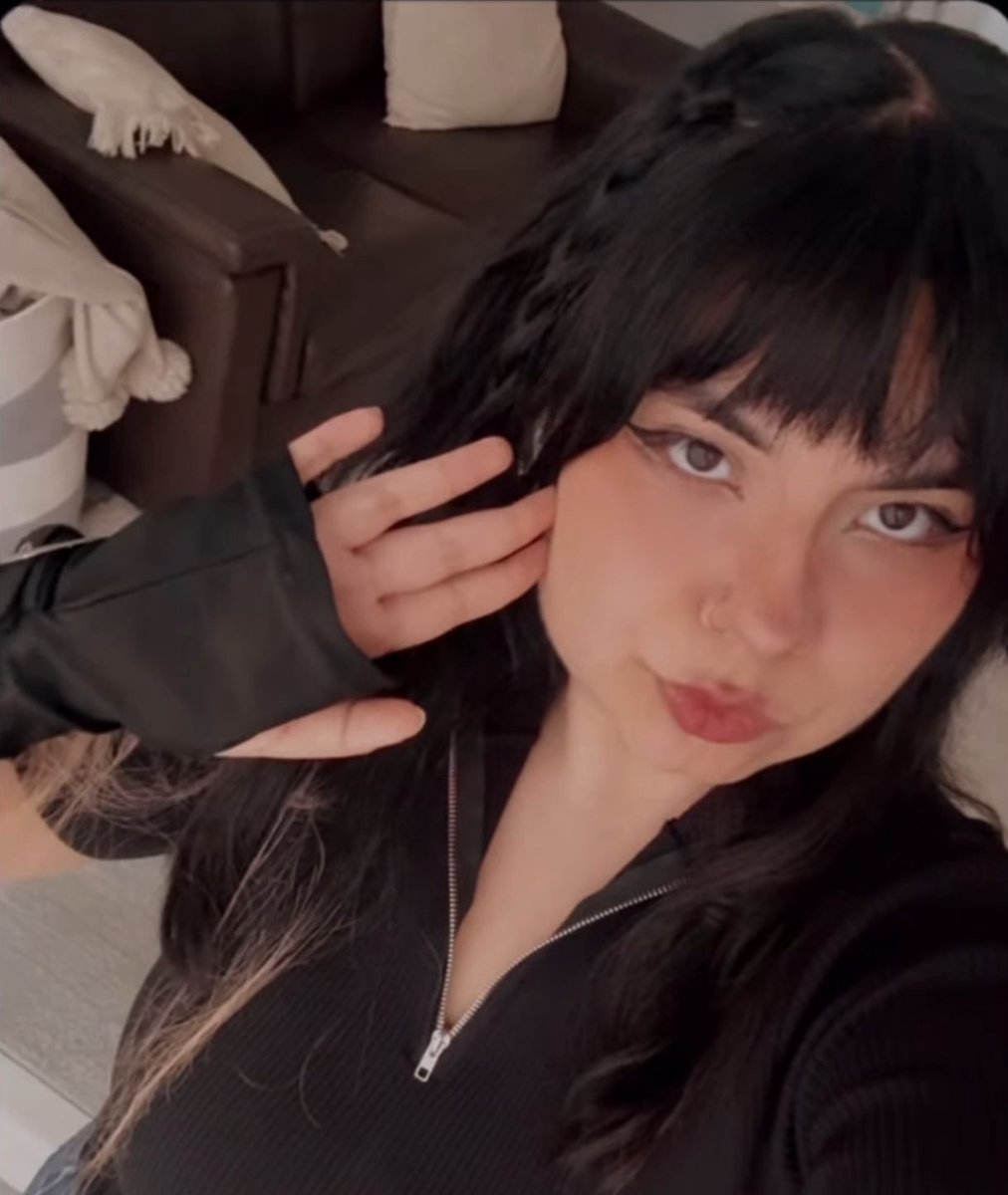 naomiipie's tweet image. Muak :)