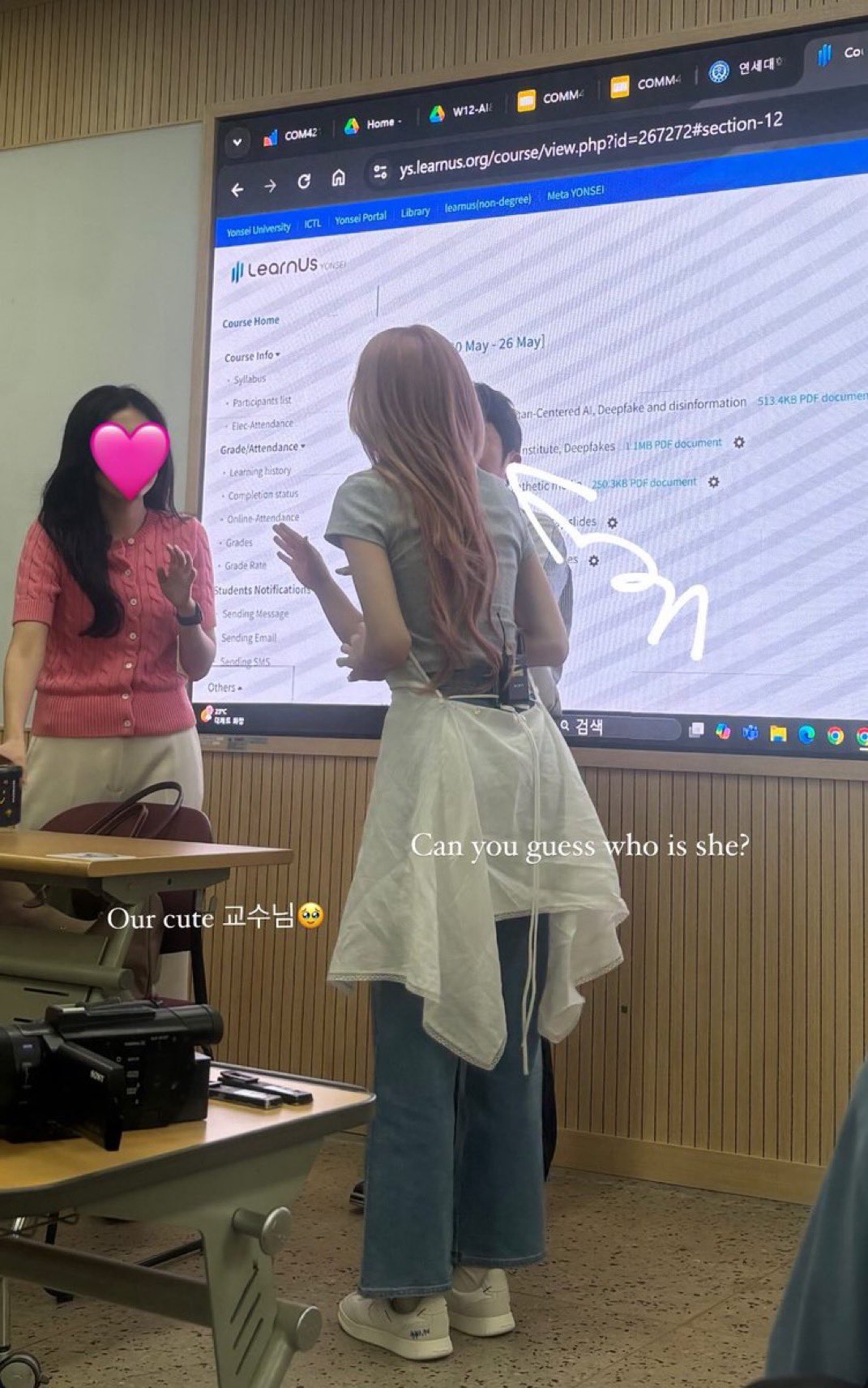 Pop Core on X: ITZYs Yuna recently visited Yonsei University, attending a  lecture on AI, deepfakes, and disinformation. t.co4RNHmMCSeS  X