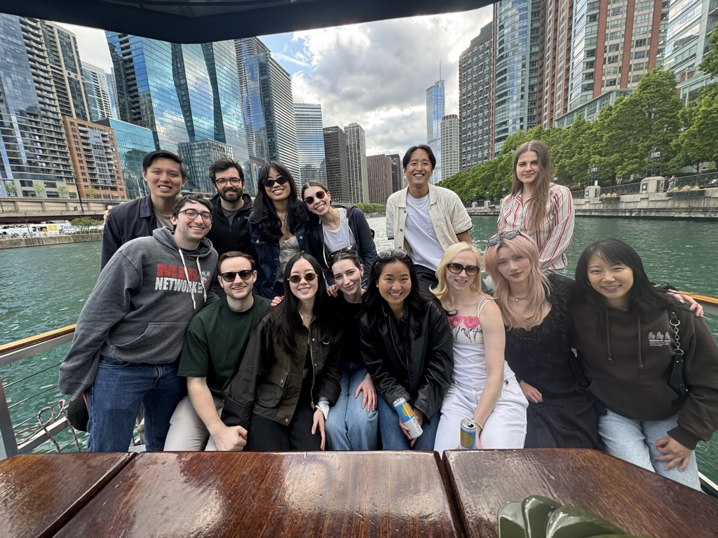 abblesauce7's tweet image. Successfully defended my PhD two weeks ago and became Dr. Lee! So grateful to my advisors and mentors, and all the friends and family who flew to Chicago to watch my defense and have been there for me the past six years🥹 Going to miss Chicago a lot ♥️