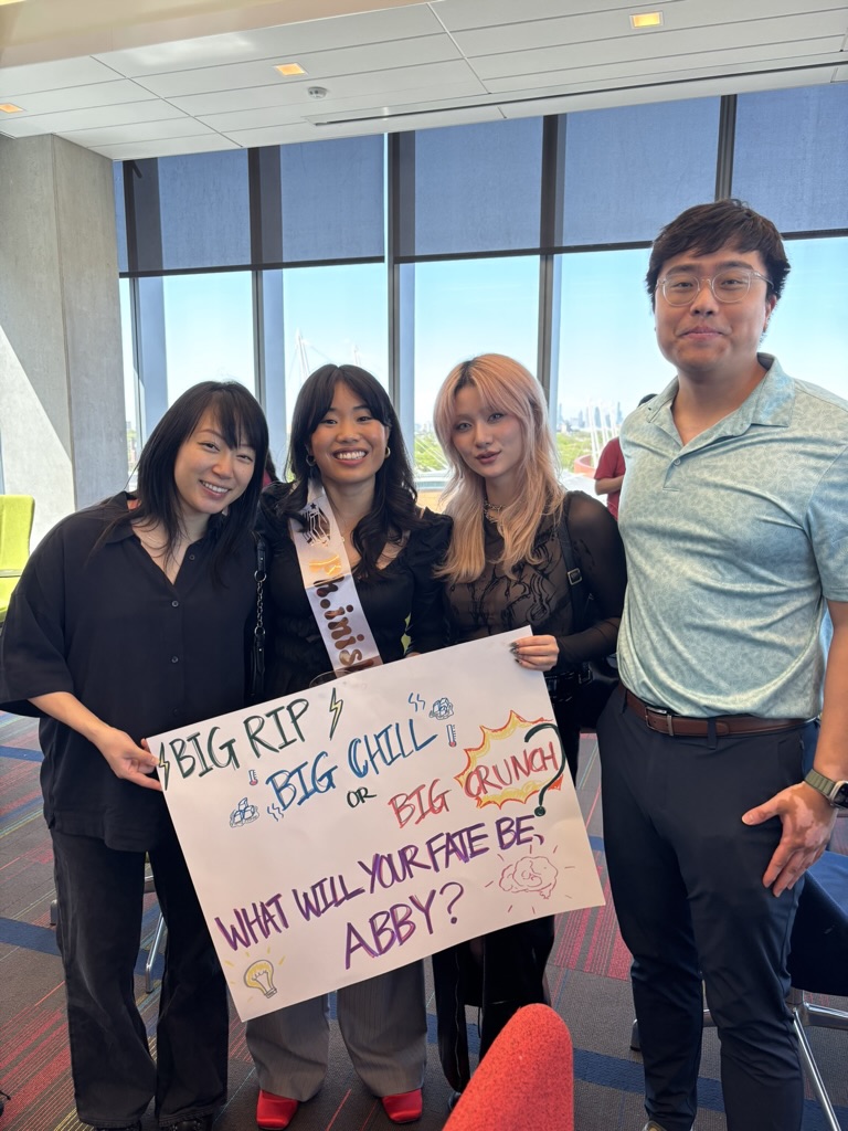abblesauce7's tweet image. Successfully defended my PhD two weeks ago and became Dr. Lee! So grateful to my advisors and mentors, and all the friends and family who flew to Chicago to watch my defense and have been there for me the past six years🥹 Going to miss Chicago a lot ♥️