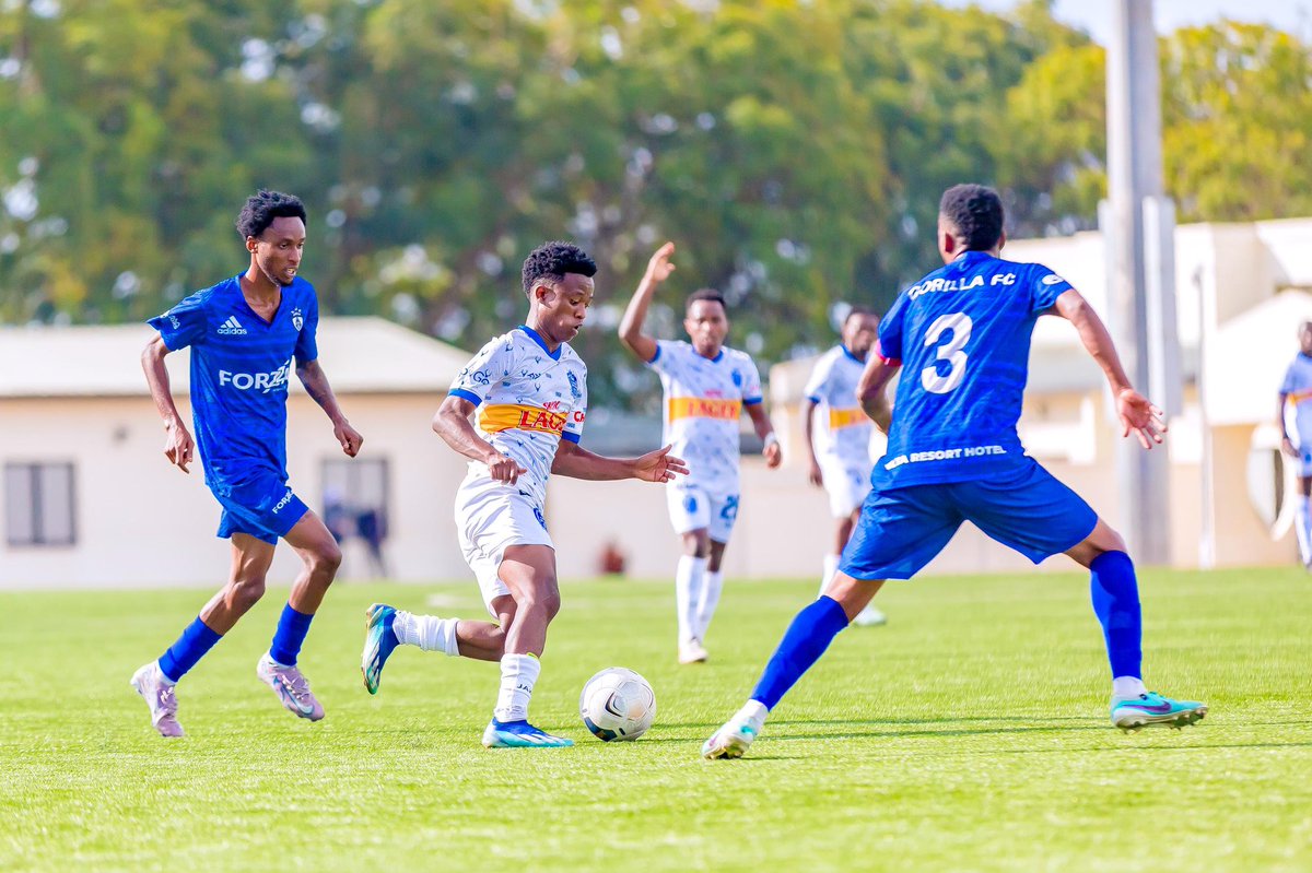 rayon_sports's tweet photo. #RPL #RAYGOR
Final day of the league, a festival of talent for our U21 stars: Yves, Fabrice, Jesus, and Pascal! 🌟🔵 https://t.co/QzMkKBmqA3