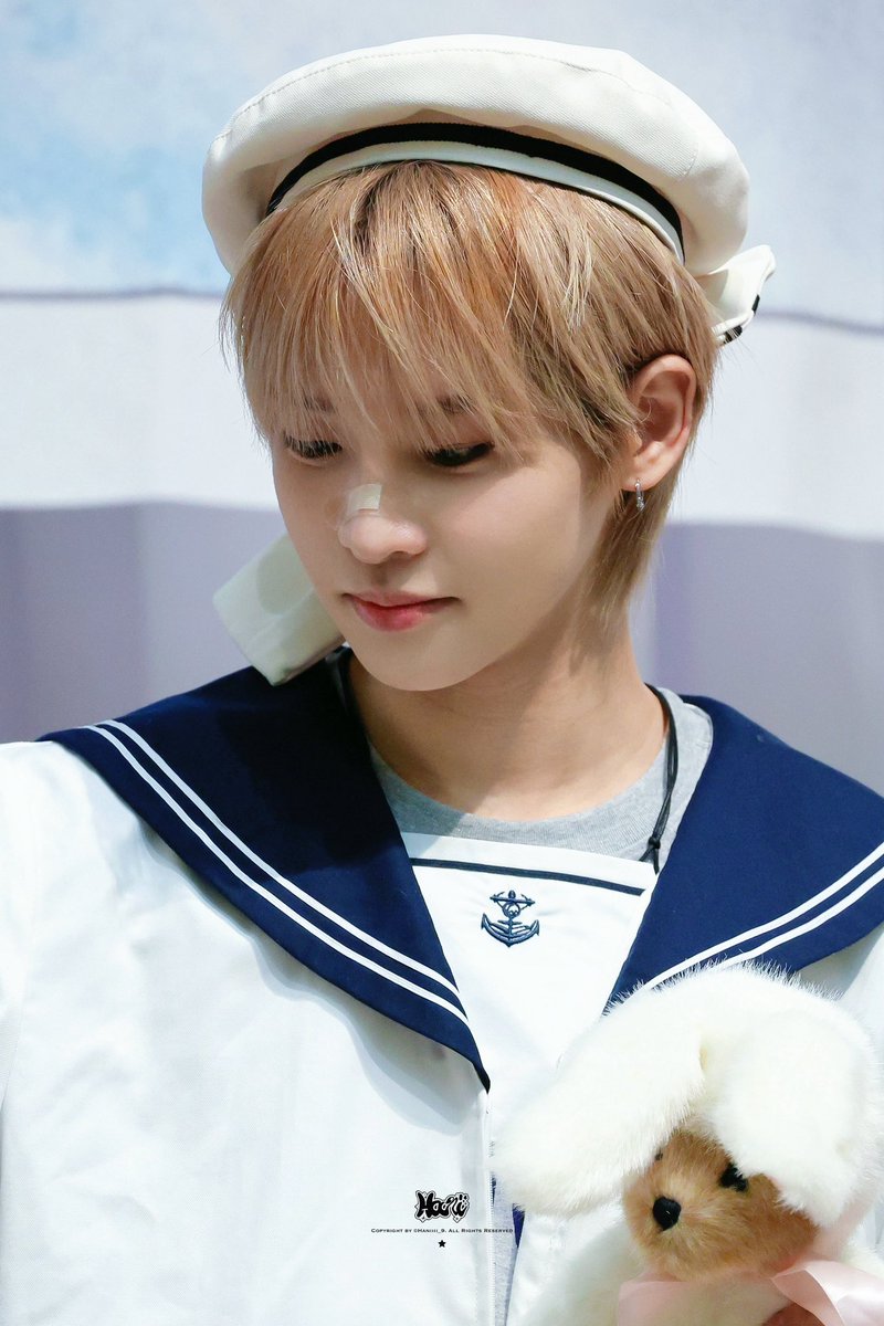 250427

생일축하해ㅐ

#POW #파우 #현빈 #HYUNBIN
 #HAPPY_HYUNBIN_DAY