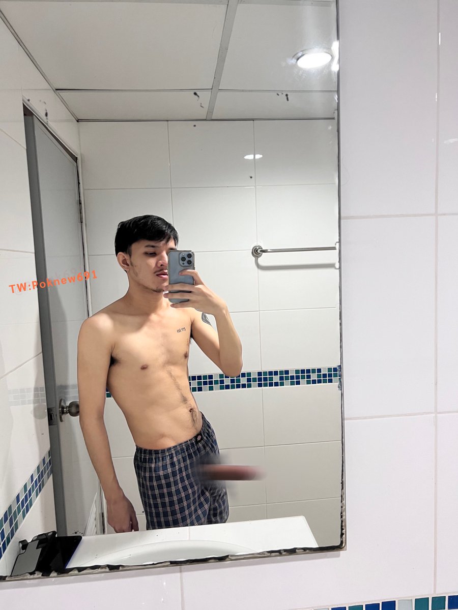 แชทxรวนๆ ตอบข้อความไม่ค่อยได้

ติดต่องาน/นัด/collab กทม ผ่านไลน์นะครับ
line.me/ti/p/EMy6iT9F79