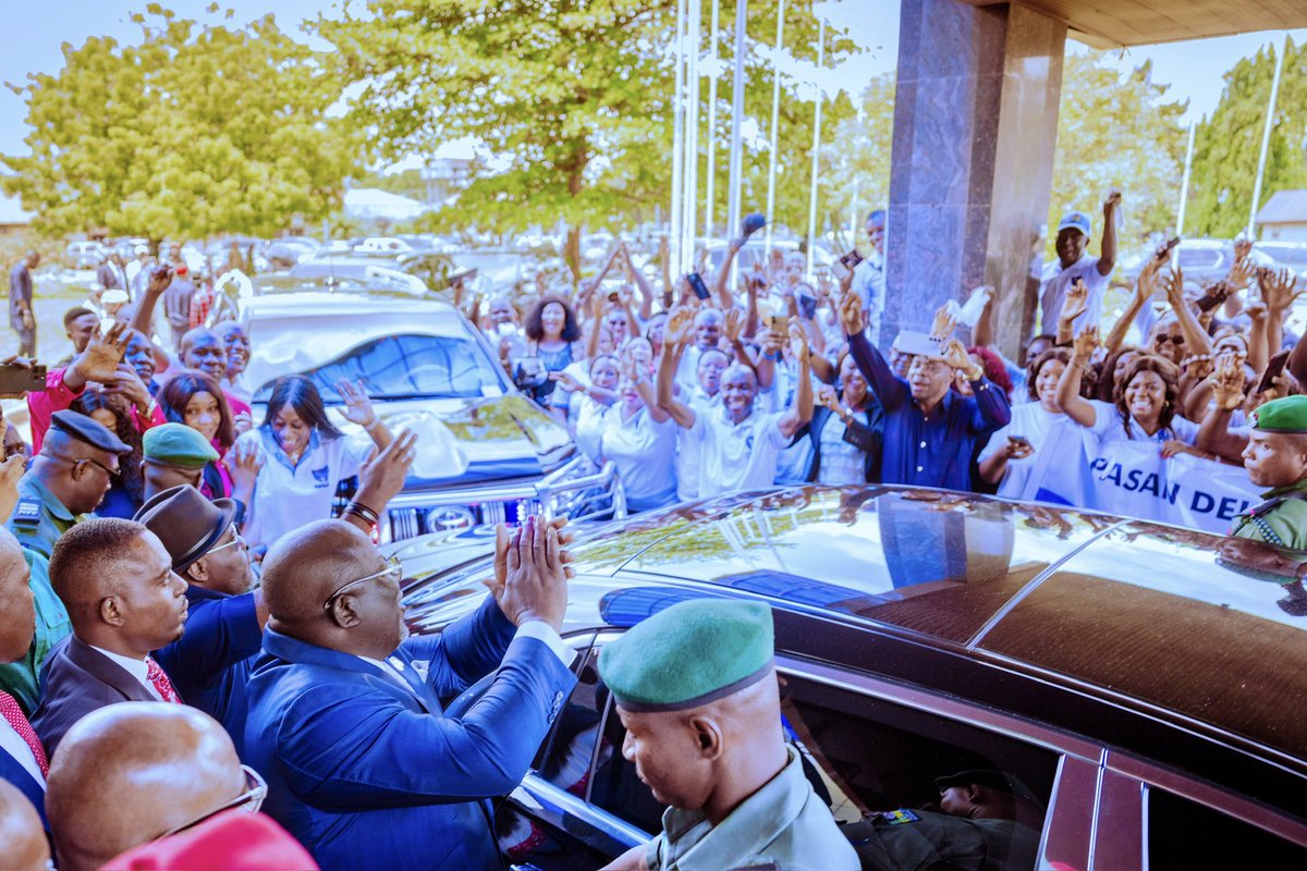 RtHonSheriff's tweet image. Today, I presented the maiden State of the State Address in the history of our dear state on the floor of the Delta State House of Assembly Chamber. The mid-term report reflected the philosophy of the MORE Agenda of my administration, which is driven by the core values of servant…