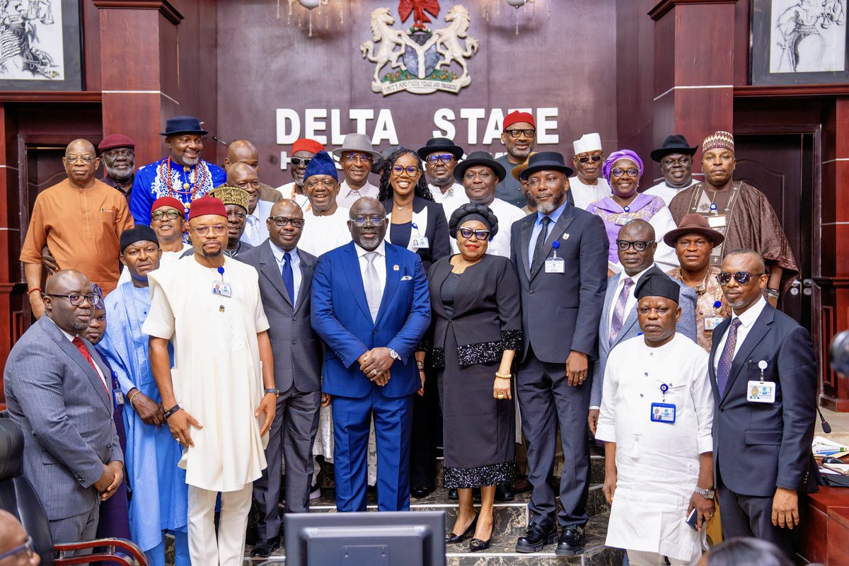 RtHonSheriff's tweet image. Today, I presented the maiden State of the State Address in the history of our dear state on the floor of the Delta State House of Assembly Chamber. The mid-term report reflected the philosophy of the MORE Agenda of my administration, which is driven by the core values of servant…
