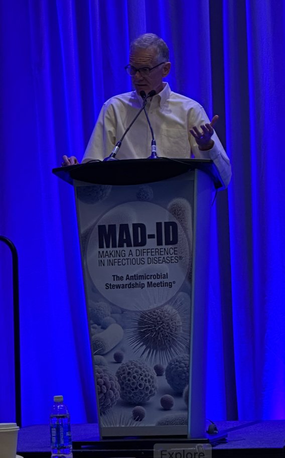 A wonderful kickoff to the #MAD-ID meeting--- Fellow's forum is a chance for pharmacy fellows to present their novel work.  A great and inspirational keynote on obtaining funding from Dr. Courtney Fletcher.