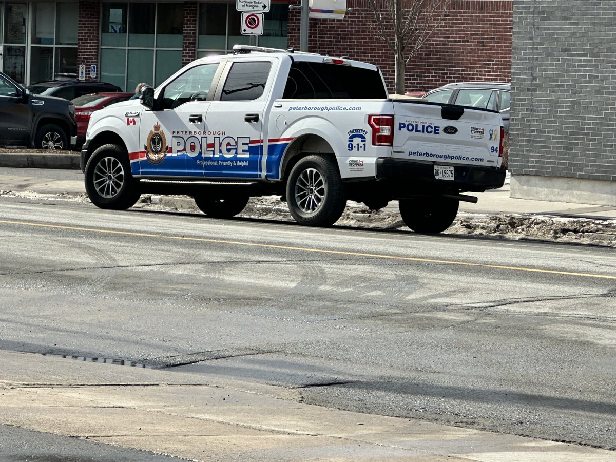 Media Release - Wednesday, May 28, 2025

➡ 43yr-old Lindsay man charged in connection with 10 theft incident at Ptbo business over the past six months
➡ 30yr-old Ptbo man charged in connection with intimate partner violence incident
➡ 28yr-old Ptbo woman charged after report