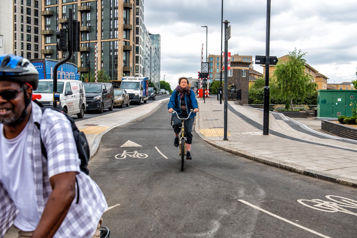 There are a few travel concessions now the Silvertown Tunnel is open? These include refunded journeys on certain bus and DLR journeys, a free cycle shuttle and tunnel discounts for some residents, small businesses, charities and sole traders.

royalgreenwich.gov.uk/silvertown-con…