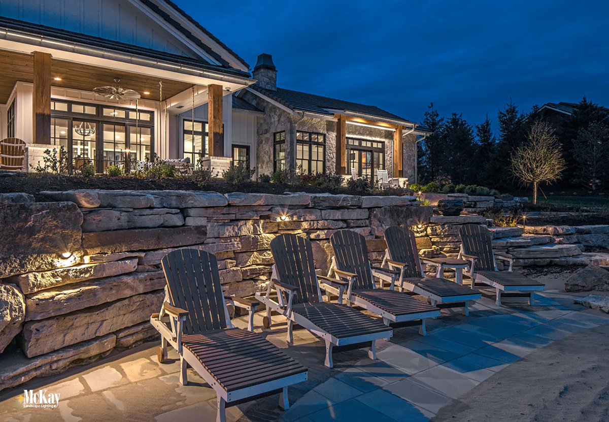 McKayLighting tweet media