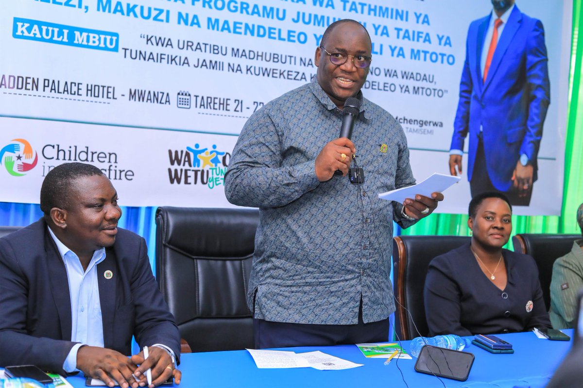 Kupitia #MtotoKwanza, @ecdnetwork na wataalamu wa lishe, ustawi wa jamii, CSOs na Wizara walifanya tathmini ya utekelezaji wa Programu ya Taifa ya Malezi, Makuzi na Maendeleo ya Awali ya Mtoto.
Lengo: Kuimarisha ushirikiano wa wadau katika afua jumuishi kwa maendeleo ya mtoto.