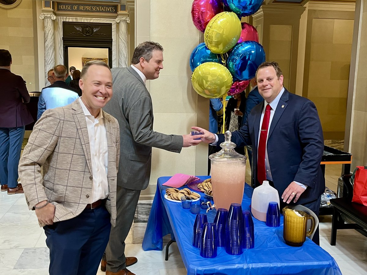 Tres Savage tweet media