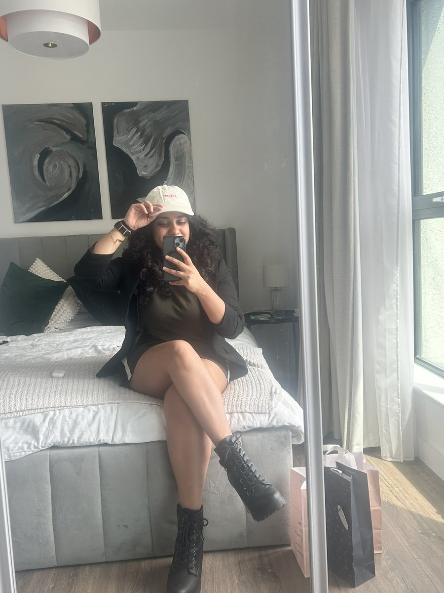 Mia P (@mia_unhashed) on Twitter photo ‘once a yapper, always a yapper’
my london diaries wouldn’t be complete without a brunch and hat from yap queen <a href="/samanthawyap/">Samantha Yap</a>
excited for everything coming for <a href="/YAPGlobalTeam/">YAP Global</a> ✨ ‘once a yapper, always a yapper’
my london diaries wouldn’t be complete without a brunch and hat from yap queen <a href="/samanthawyap/">Samantha Yap</a>
excited for everything coming for <a href="/YAPGlobalTeam/">YAP Global</a> ✨