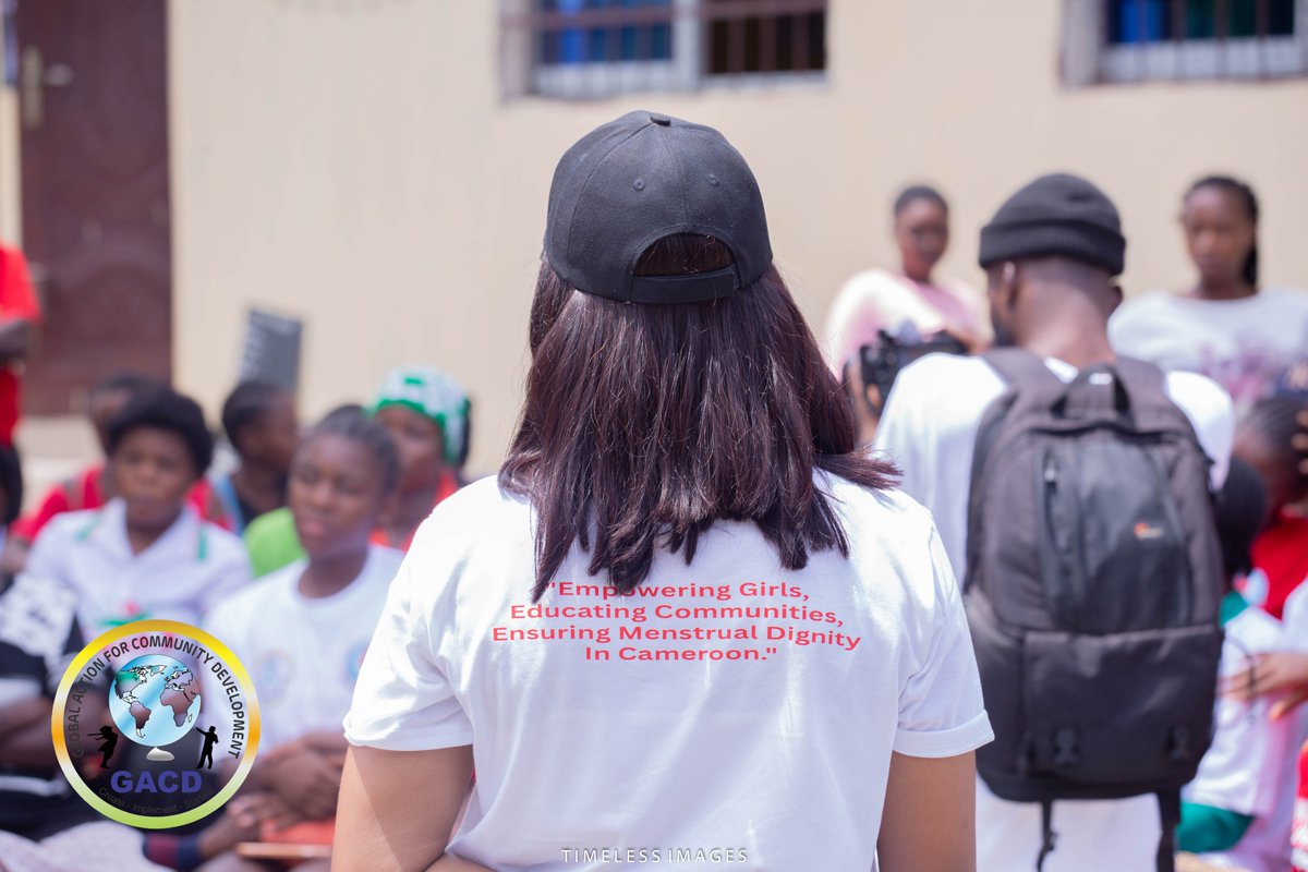 cyjulerc_2003's tweet photo. 𝐌𝐇𝐌 𝟐𝟎𝟐𝟓: CYJULERC &amp; @glacodcameroon reached 50 young girls in Idenau, SWR CMR with SRHR education &amp; dignity kits.
We distributed reusable pads, taught menstrual hygiene &amp; saw men step up as #HE4SHE advocates.
Together, we’re building a #PeriodFriendlyWorld
#MHM2025 #SRHR https://t.co/OMb80m64Wh