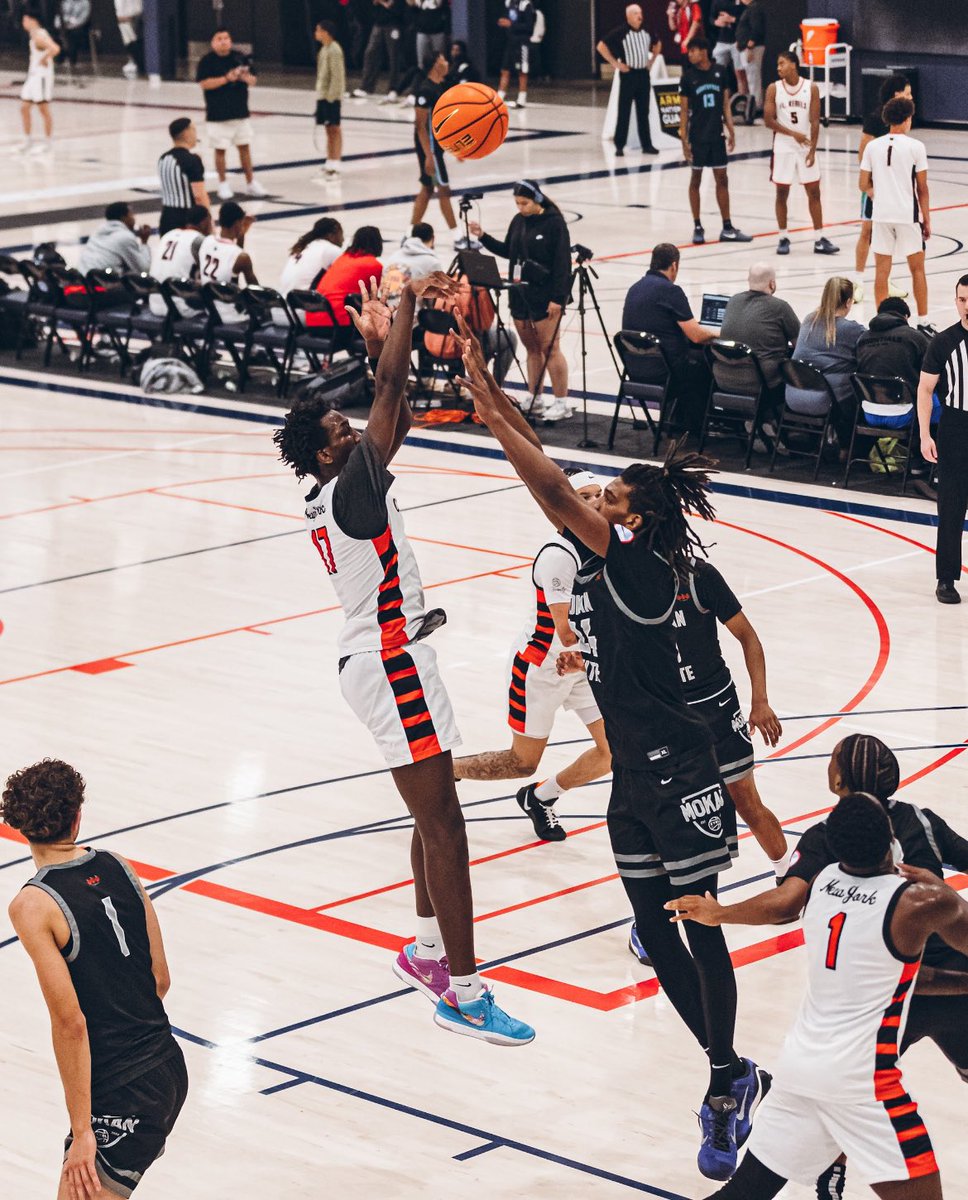 the work is showing #eybl #cityrocks

📸 x dfritzphotos