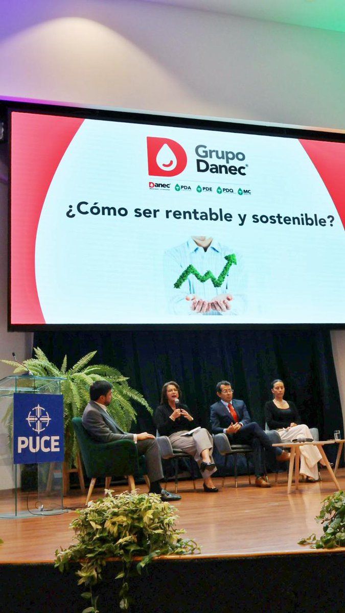 PUCE Ecuador tweet media