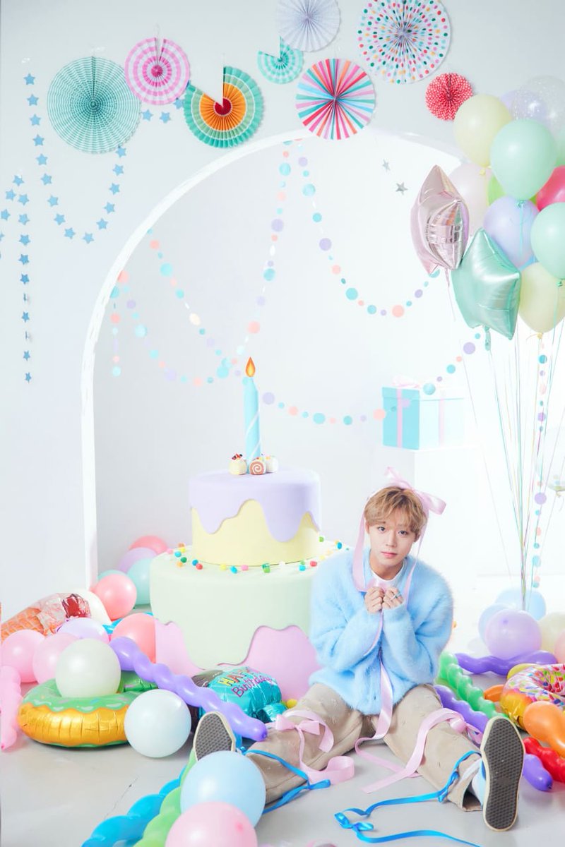 #BirthdayboyJihoon 
#지훈이_미역국먹는날