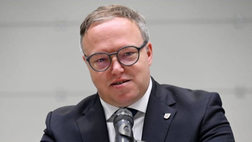 Die BRD ist fertig, sowas von am Arsch.....

🇩🇪 JUST IN: Der thüringischer Ministerpräsident Mario Voigt sagte gerade folgendes in der Süddeutschen Zeitung:

,,(...) Ich stimme Herrn Söder zu, arbeitsunwilligen Rentnern die Rente zu kürzen oder sogar auch komplett zu streichen.