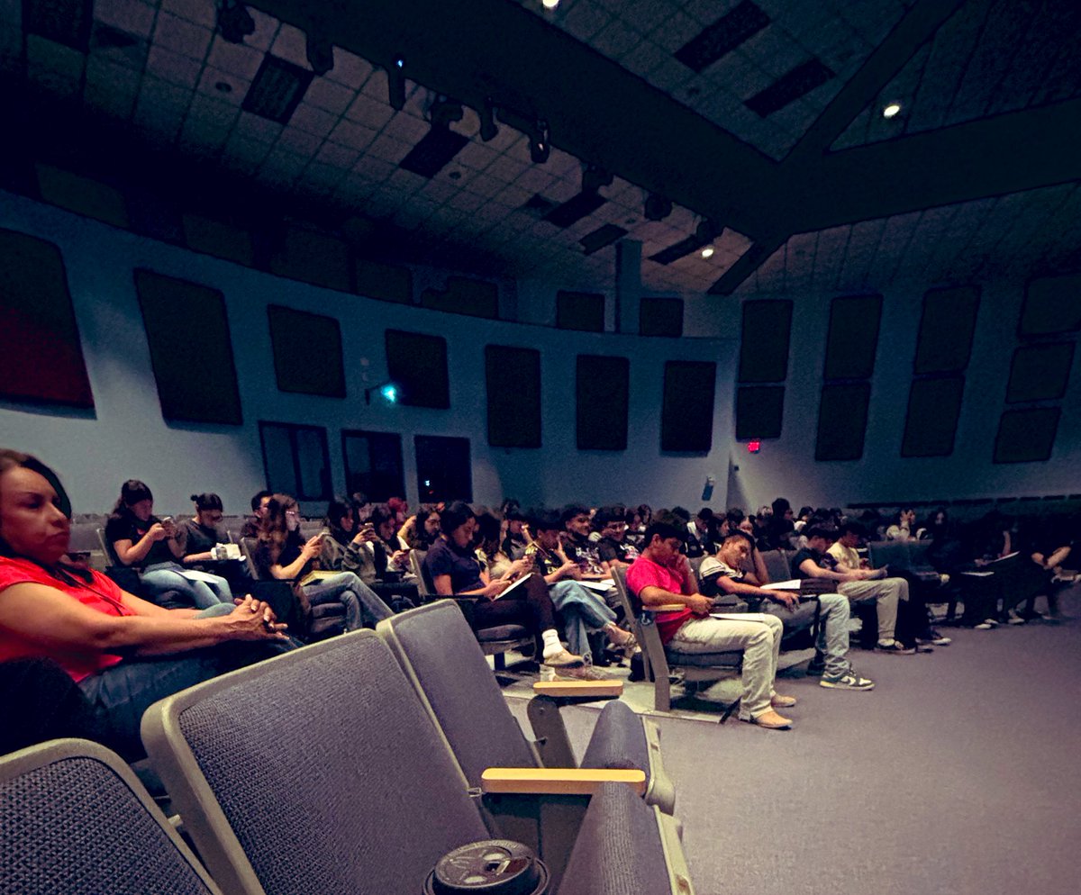 Nicole Morales (@nmoralesesc19) on Twitter photo Presenting Human Trafficking Youth Prevention Education <a href="/_AnthonyISD/">Anthony ISD Wildcats 🍎</a> today! So happy to be here with our wildcat family! Thank you <a href="/SandraVEspinoz1/">Sandra Espinoza</a> for allowing us to share HT education to your students. <a href="/ESCRegion19/">ESC-Region 19</a> Presenting Human Trafficking Youth Prevention Education <a href="/_AnthonyISD/">Anthony ISD Wildcats 🍎</a> today! So happy to be here with our wildcat family! Thank you <a href="/SandraVEspinoz1/">Sandra Espinoza</a> for allowing us to share HT education to your students. <a href="/ESCRegion19/">ESC-Region 19</a>