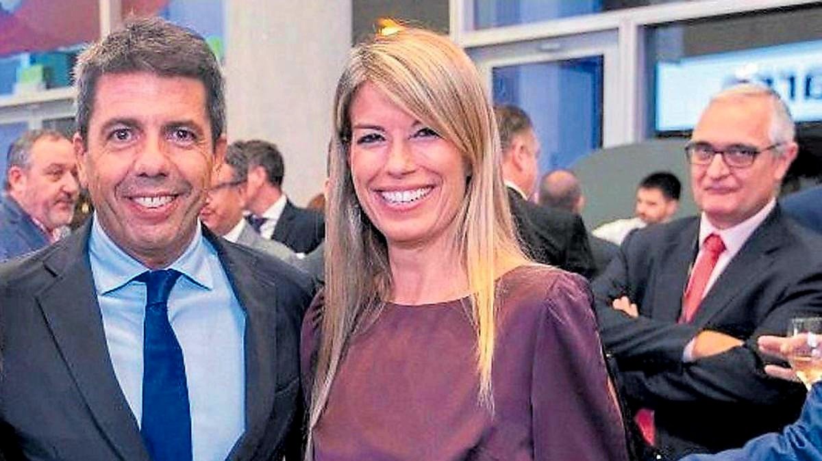 CTuria's tweet photo. Maribel Vilaplana será citada en el Congreso en la Comisión de la DANA. Es la única conocida que estuvo con Mazón en el Ventorro. https://t.co/d6mynOhADf