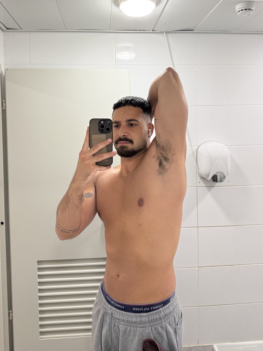 Just finished my birthday cardio… I know you want to sniff it that bad 😵‍💫