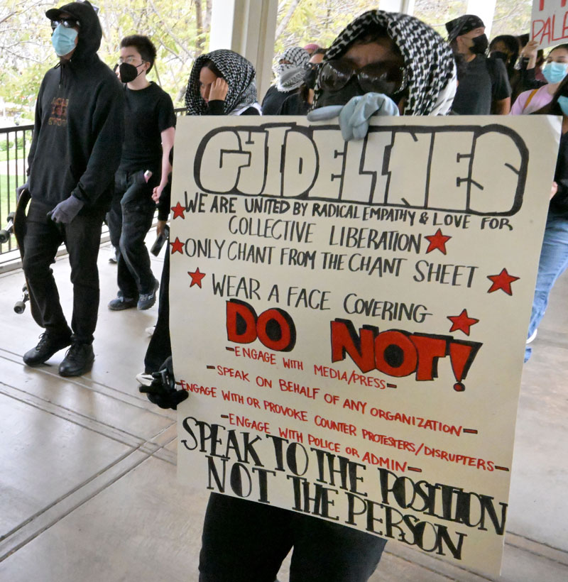 17 Protest Tips to Know Before You Hit the Streets - bust.com/17-protest-tip…