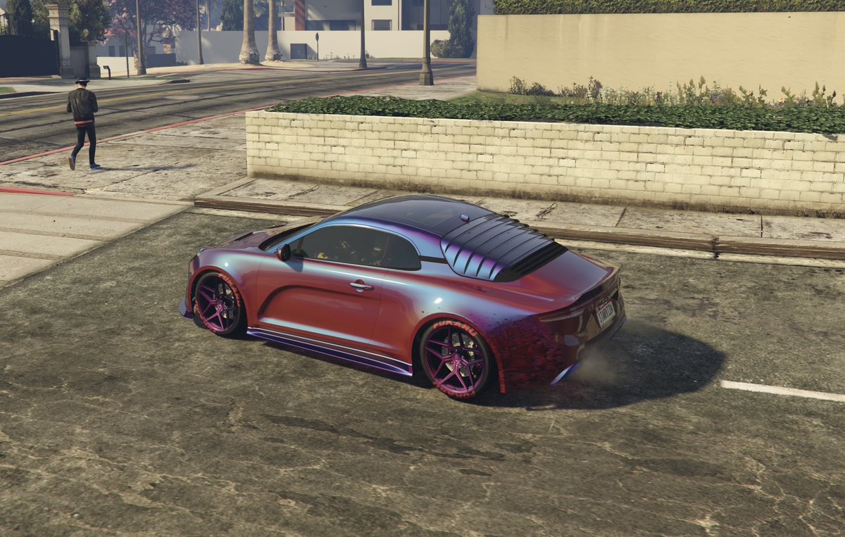 cuellar_elmer's tweet photo. Panthere 🤨
#GTA5
#STARVIN https://t.co/Z5d0kOavFP
