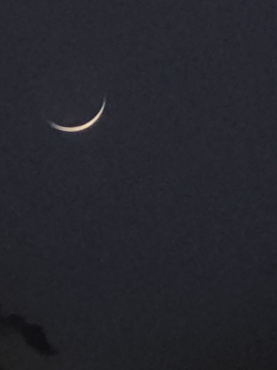 نن خو اول تاریخ اعلان کړی میاشت ستاسي په نظر د سو شپو دی خپل تلیفون باندي اوس عکس واخیست