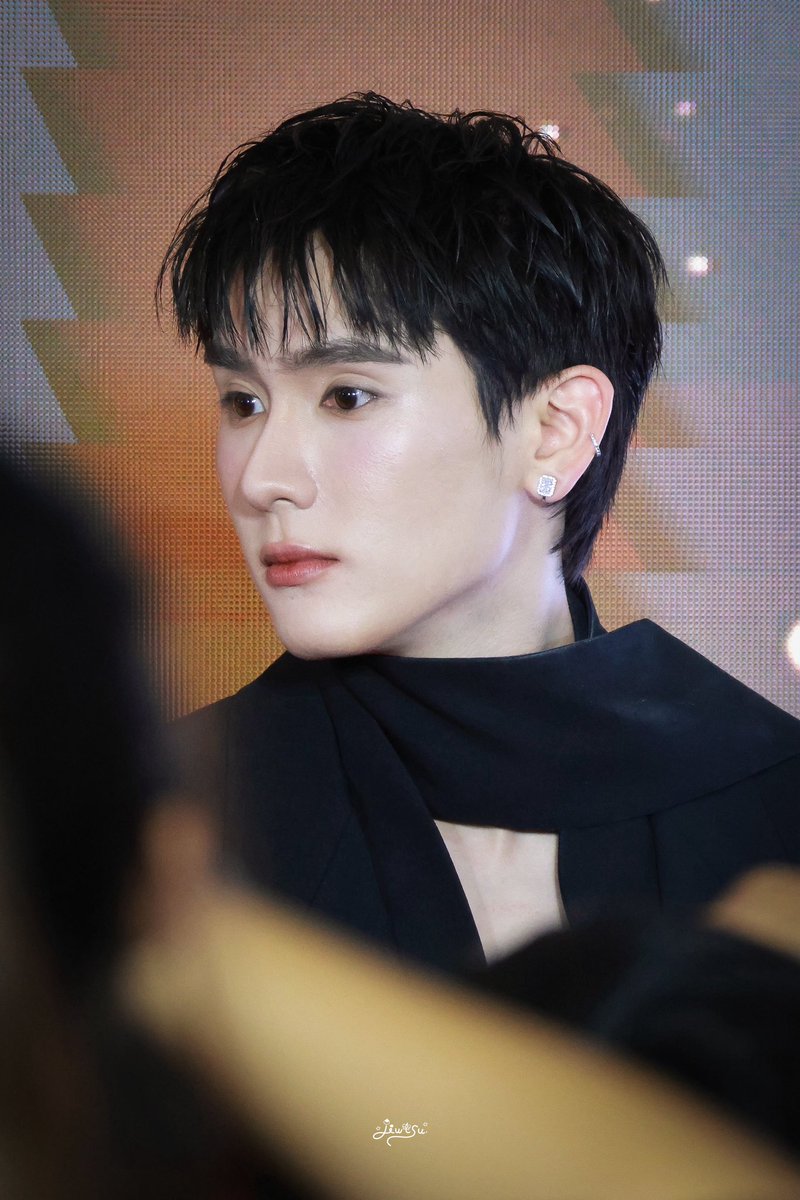 สวยมากกกกกกกกกกกกกกกก 

KASIBOOK KAZZ2025
#KAZZAWARDS2025