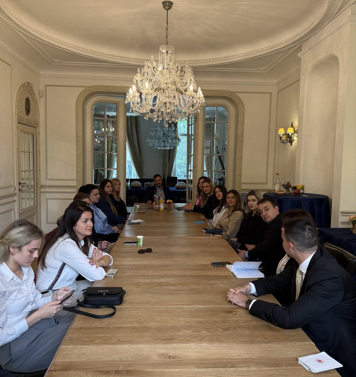Mission of Montenegro to the EU (@montenegroineu) on Twitter photo We were thrilled to welcome the participants of the 🇪🇺 Diplomatic Programme for the #Enlargement region (#EUDP) from the prestigious <a href="/collegeofeurope/">College of Europe</a>, sibling to <a href="/EUDiploAcademy/">European Union Diplomatic Academy</a>, proud of 2️⃣ reps from 🇲🇪<a href="/MFA_MNE/">MFA Montenegro</a> therein. A great day of dialogue, insight & connection! (1/2) We were thrilled to welcome the participants of the 🇪🇺 Diplomatic Programme for the #Enlargement region (#EUDP) from the prestigious <a href="/collegeofeurope/">College of Europe</a>, sibling to <a href="/EUDiploAcademy/">European Union Diplomatic Academy</a>, proud of 2️⃣ reps from 🇲🇪<a href="/MFA_MNE/">MFA Montenegro</a> therein. A great day of dialogue, insight & connection! (1/2)