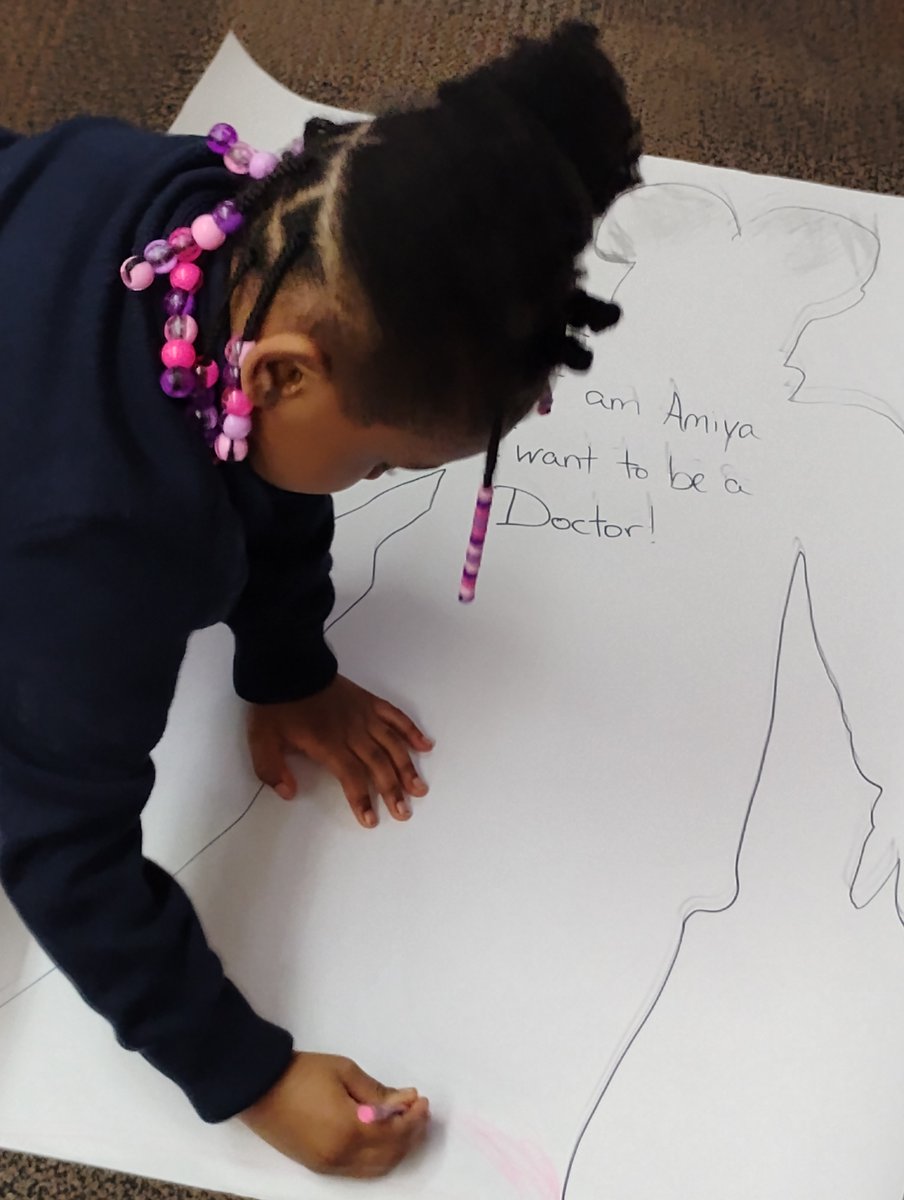 EmersonAcademy2's tweet photo. Ms. Richardson Kindergarten class knows that they can be anything that they want to be https://t.co/2Tzc5U7b0D