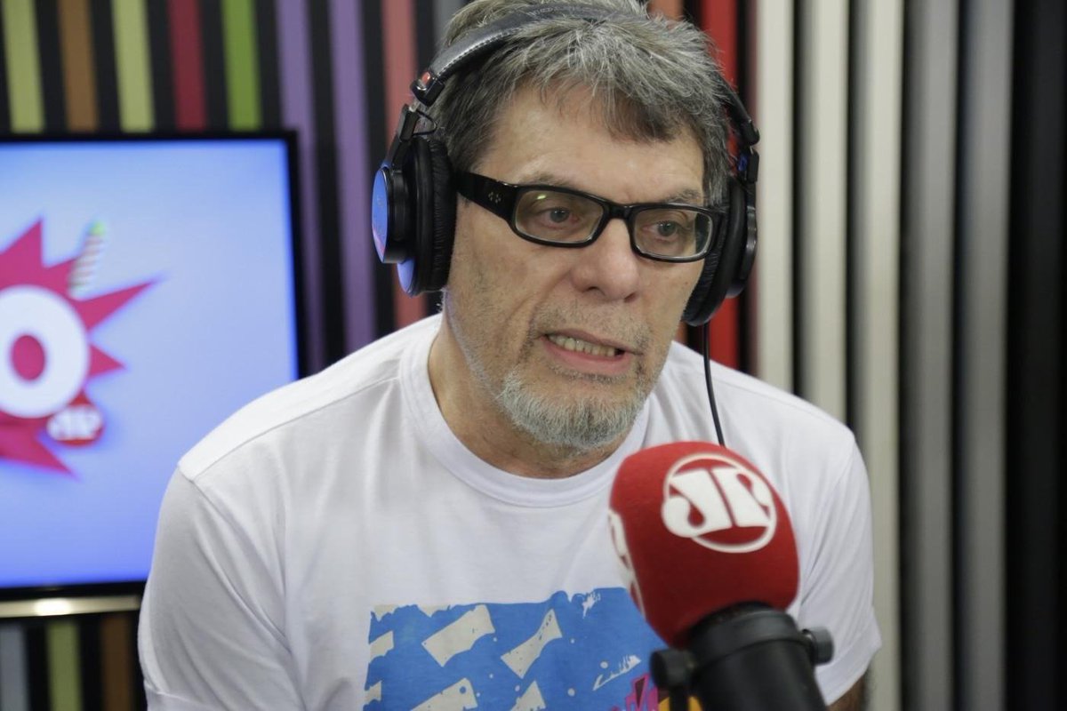 slpng_giants_pt's tweet photo. 📢 Roger Moreira e Marcos Kleine, membros da banda Ultraje a Rigor e ferrenhos defensores da liberdade de expressão, processam chargista por charges críticas e perdem na Justiça

A juíza entendeu que as manifestações do artista são protegidas pela liberdade de expressão. https://t.co/V4ctXq1Lvr