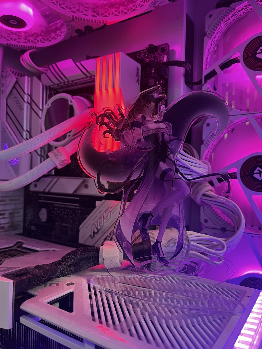 I finally bought my own merch! I always wanted to put my own standee into my pc! 
+50 gpu trust.
(Please ignore how dusty it is in there 😂)