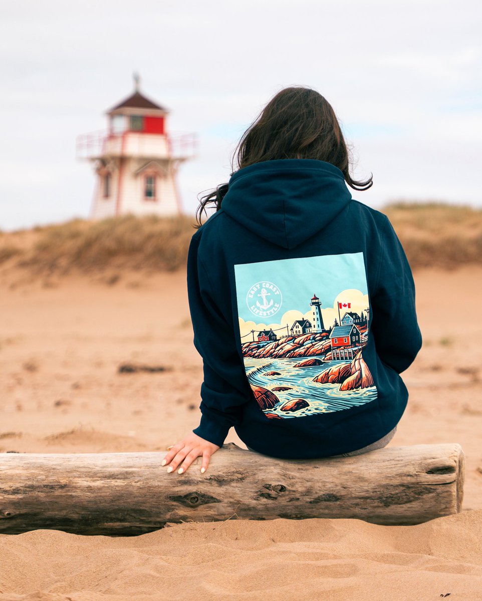 Weather is getting better, grab a new hoodie and explore the east coast 🌊 Find these new hoodies online, Pseudio stores and our stores 🇨🇦 EASTCOASTLIFESTYLE.com