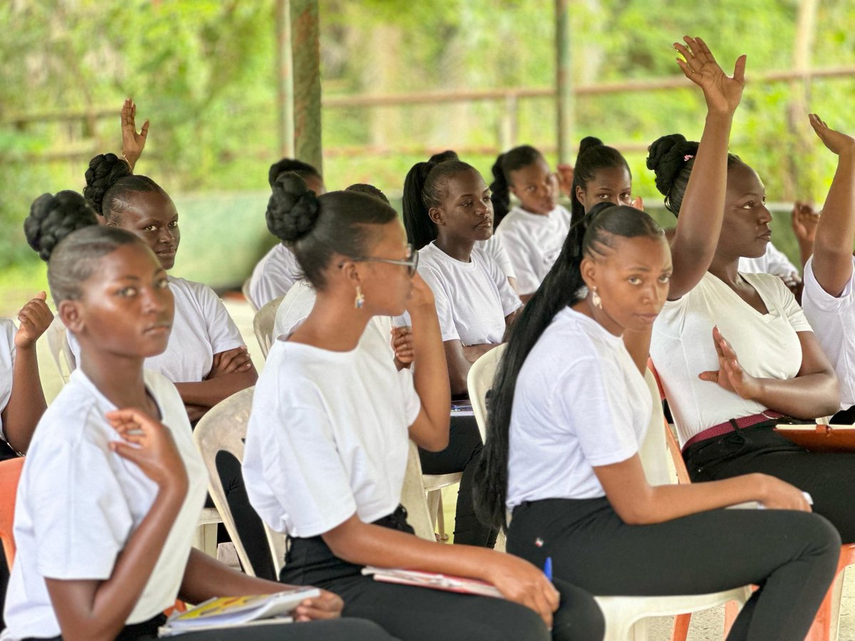 BAGANDA ON ŤWÌTTER (@bagandatweepsss) on Twitter photo Bannamutala gwa Buganda Yiyo Buganda Yange Ssenkulu wa <a href="/TourBugandaUG/">Buganda Heritage and Tourism Board (BHTB)</a> Omukungu <a href="/NajibSsekikubo/">Nsubuga Najib Ssekikubo</a> era nga ye mumyuka wa Ssentebe waffe <a href="/Mwembugaoficial/">MUZZUKULU WEMBUGA OFFICIAL🇺🇬</a> abakunga mwenna okutaba munteekateeka ya #MissTourismBuganda2025 egenda mu maaso mu Bwakabaka bwa <a href="/BugandaKingdom_/">Buganda Kingdom</a> .
Mukiseera Bannamutala gwa Buganda Yiyo Buganda Yange Ssenkulu wa <a href="/TourBugandaUG/">Buganda Heritage and Tourism Board (BHTB)</a> Omukungu <a href="/NajibSsekikubo/">Nsubuga Najib Ssekikubo</a> era nga ye mumyuka wa Ssentebe waffe <a href="/Mwembugaoficial/">MUZZUKULU WEMBUGA OFFICIAL🇺🇬</a> abakunga mwenna okutaba munteekateeka ya #MissTourismBuganda2025 egenda mu maaso mu Bwakabaka bwa <a href="/BugandaKingdom_/">Buganda Kingdom</a> .
Mukiseera