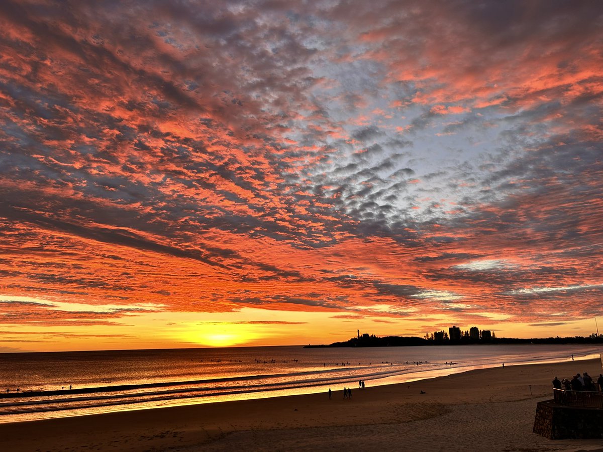 No filter - this mornings sunrise #Mooloolaba #Sunrise <a href="/MySunshineCoast/">My Sunshine Coast</a> <a href="/BOM_Qld/">Bureau of Meteorology, Queensland</a>