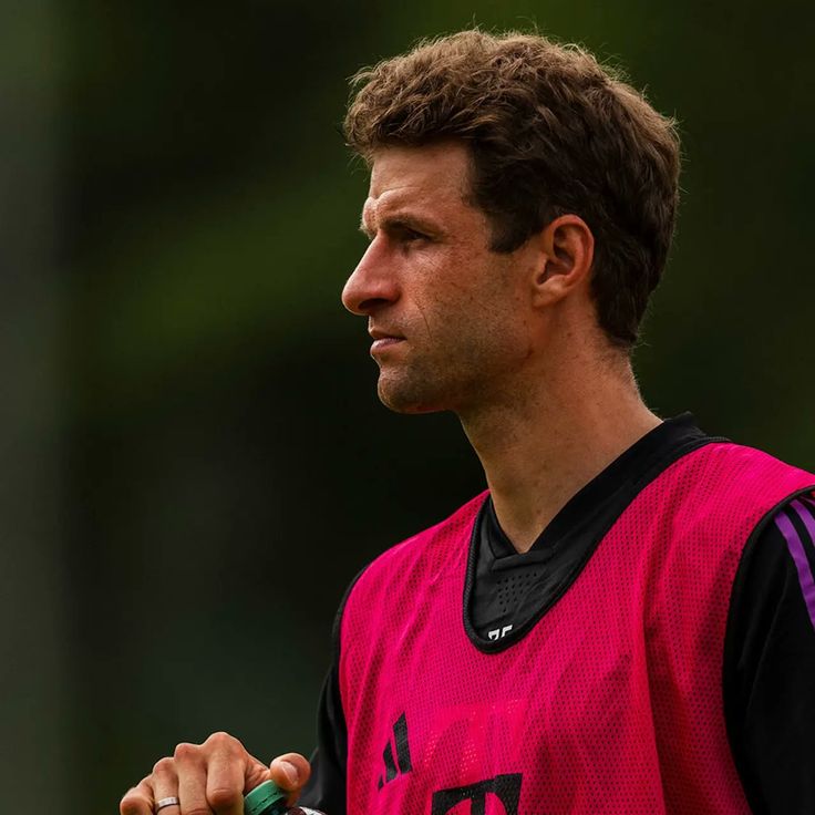 I'm onto smth... (⁠.⁠ ⁠❛⁠ ⁠ᴗ⁠ ⁠❛⁠.⁠)
(Want to make a OC like Muller ಡ⁠ ͜⁠ ⁠ʖ⁠ ⁠ಡ) 🤍🍰