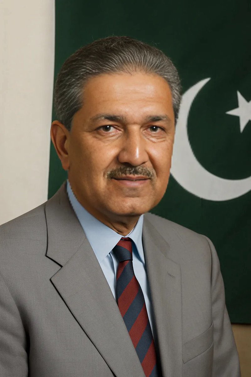 محسنِ پاکستان💕آپ نےعظیم کاوشوں،جانگسل محنت سےایٹمی طاقت دیکر🇵🇰ہی نہیں ملتِ اسلامیہ کاسرفخرسے بلندکیا
مسلط،جعلی حکومت کی بےشرم وزارت اطلاعات ونشریات نےیومِ تکبیرپرآپکی تصویر،نام تک جاری نہ کیا🖐🏿
میں سعیدہ قاضی پوری قوم کیطرف سےحکومت کی شدیدمذمت ملامت کرتی ہوں