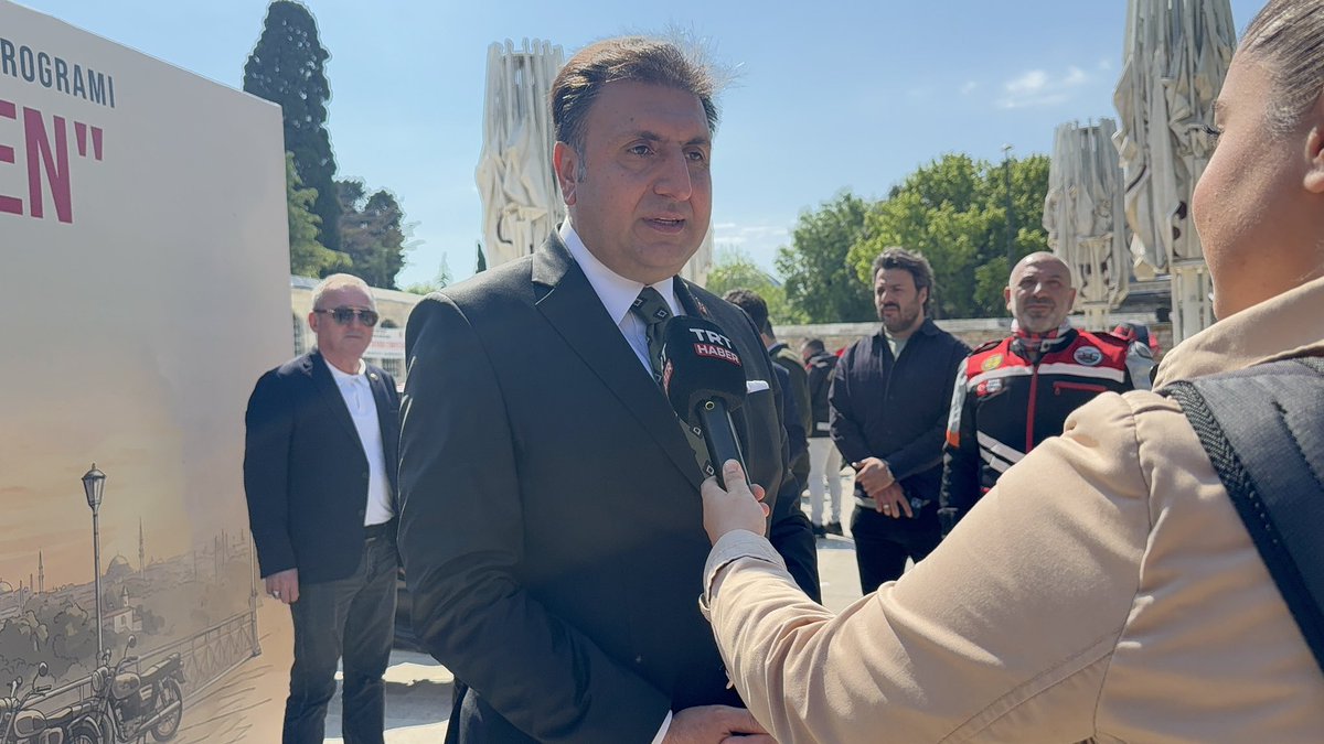 osmanlimoto's tweet photo. @istanbulilmem öncülüğünde tertiplenen “Fethin İzinden Motosiklet ve Bisiklet Turu”na demir atlarımızla destek verdik. 🇹🇷

Fatih Sultan Mehmet Han’ın kabri başında dualarla yola çıktık. Fethin sembolü Ayasofya Camii önünde sürüşümüzü nihayete erdirdik. 🇹🇷

#istanbul #fethinizinde https://t.co/ATuo4DPFpu