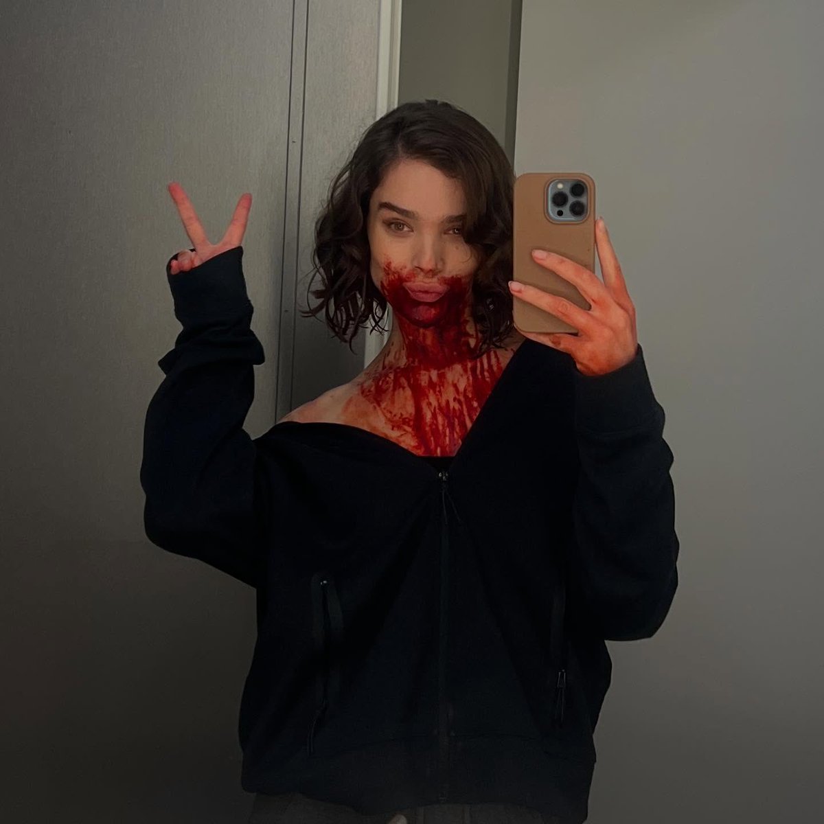 아 헤일리 씨너스 bts 피 양 점점 많아지는 거 개눗기네