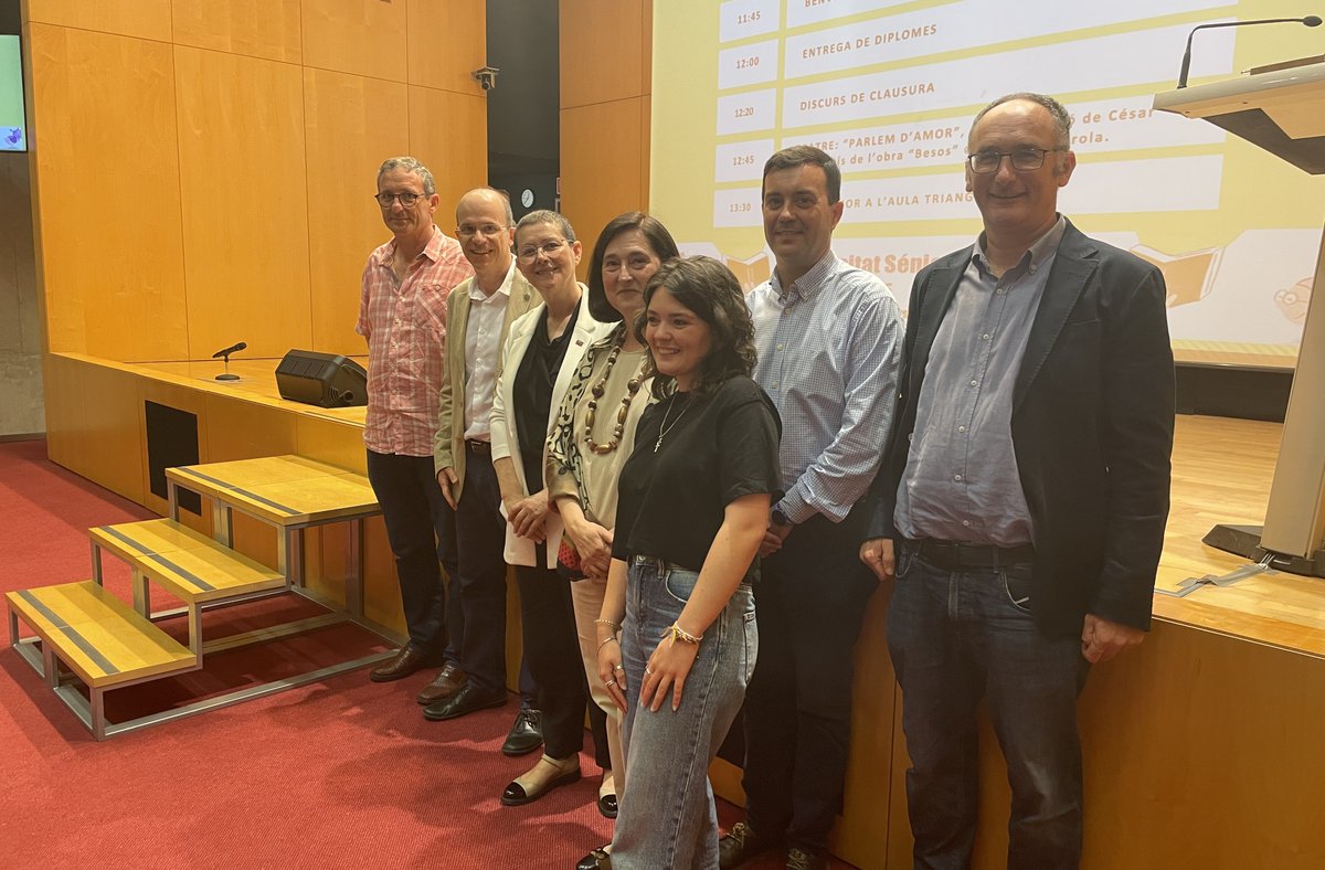 🙌 Arriba a la seua fi el curs sènior 2024-2025 <a href="/UPVCampusGandia/">Campus de Gandia | UPV</a>. 

📚🖼️🎭Hores de docència, tallers i activitats complementàries que estem celebrant amb una jornada festiva plena de diplomes, teatre i l’anunci de novetats per al pròxim curs.