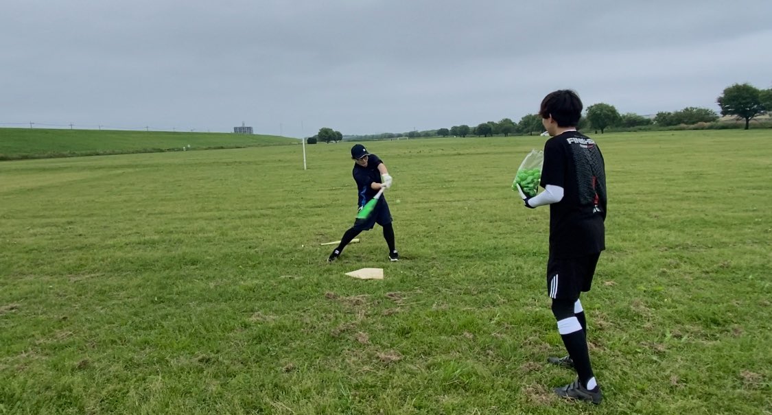 project_en99293's tweet photo. 【enjoy baseball日記】
24(土)と25(日)三郷河川敷にて野球をやりました!
人数も9名いたので試合形式フリーバッティングを行いました☺️
しかも1人60球ほどを!
楽しく充実した1日でした!
日曜は有志でおふろcafe utataneへ!
たま助アウフで疲労回復!ととのいました!
#enjoybaseball
#おふろcafe https://t.co/y5H4Mvfn3G