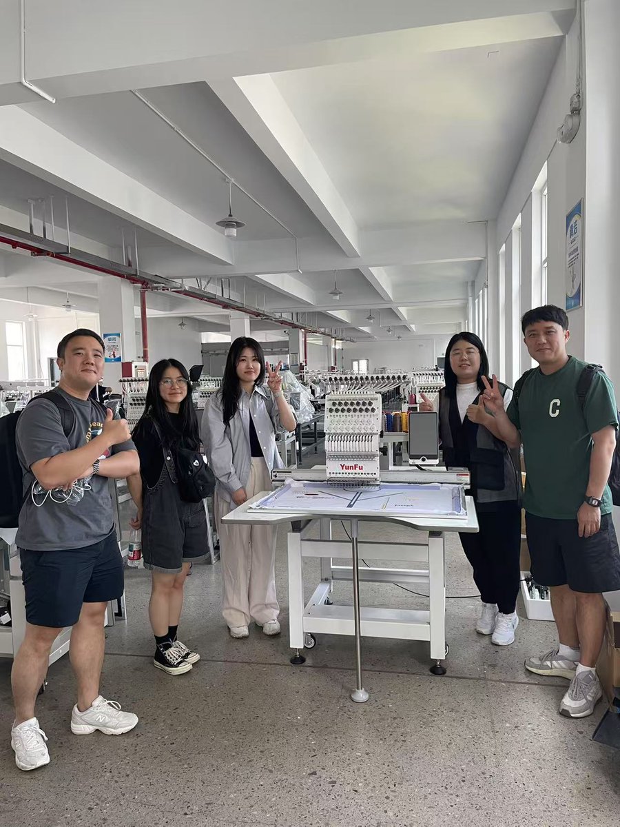 SallyPan6's tweet photo. Korean customers visited YunFu factory and bought one head embroidery machine.
They said: your machine is amazing, after we test this machine, we will order 10 sets more. 📷
Choose YunFu, choose the best for your business!
Sally Pan: +86 13477097821
#embroidery
#embroiderymachine https://t.co/zhhzRRxvVJ
