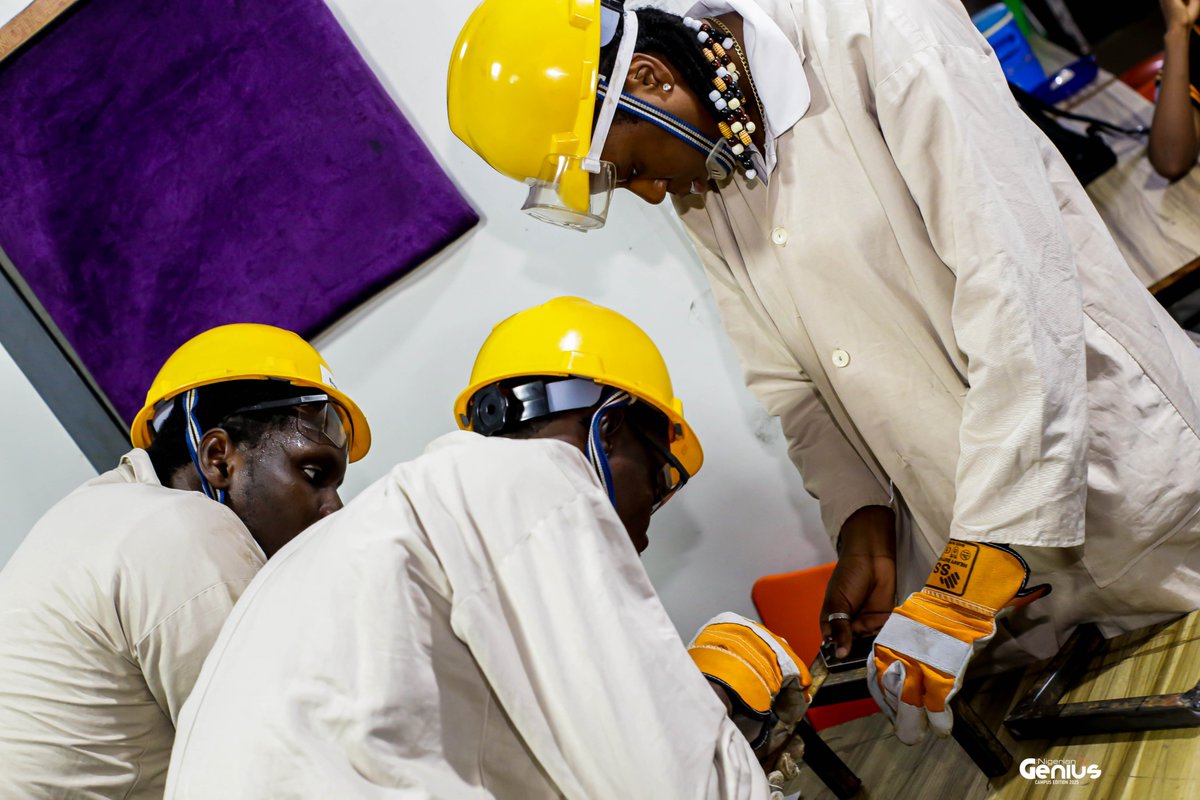 CIC_Makerspace's tweet photo. The geniuses from the @UnilagNigeria were equipped with advanced engineering skills, tools and equipment to solve Nigeria's biggest engineering challenge
Supported by
@ACTFoundation_  Foundation
Royal Academy of Engineering
@AEC_Africa
@autodesk
#NigerianGenius
#Engineering 
#E4I https://t.co/1nILJxUWZl