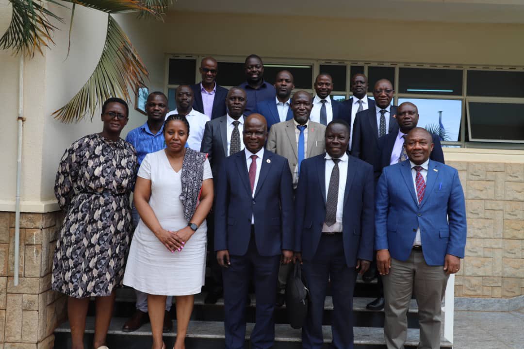 A photo moment of stakeholders after validation meeting of the 2024 National HIV Estimates.

#EndAIDS2030Ug