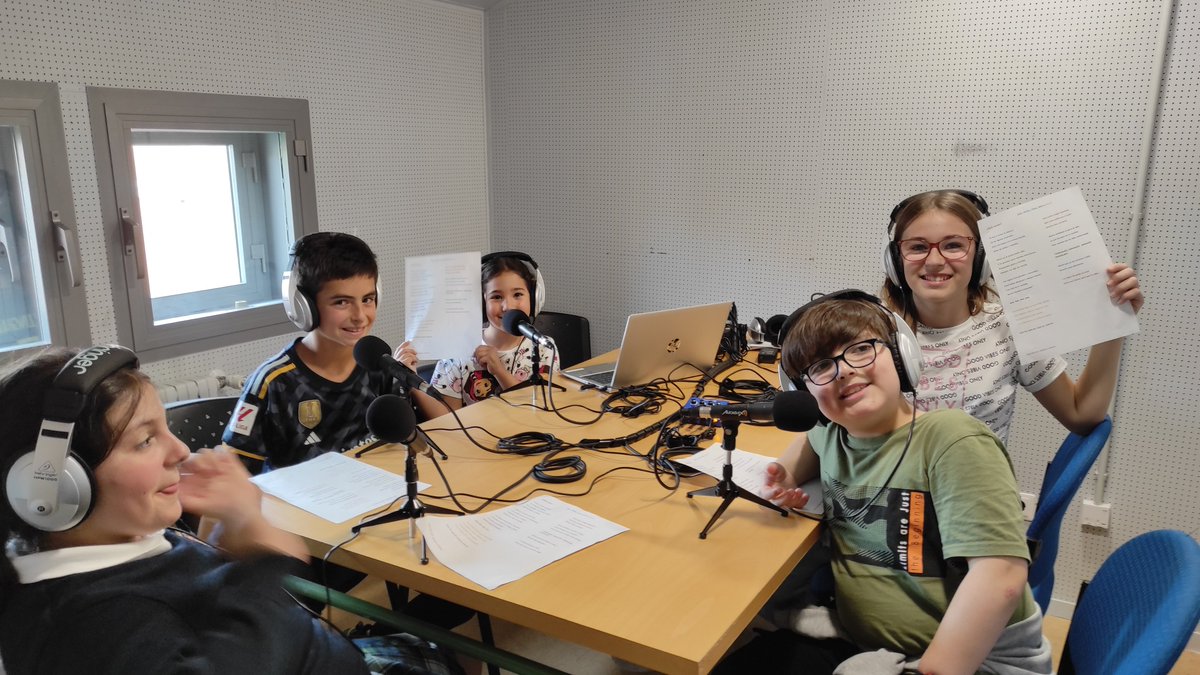 El alumnado de 1ºEE de L. Musical nos va a mostrar sus canciones favoritas. 
Ya lo puedes escuchar en audio.com audio.com/conservatorio-… 
Este proyecto se enmarca dentro del PIE Almazuela
<a href="/educarioja/">Educación La Rioja</a> #almazuela #nuestrascanciones