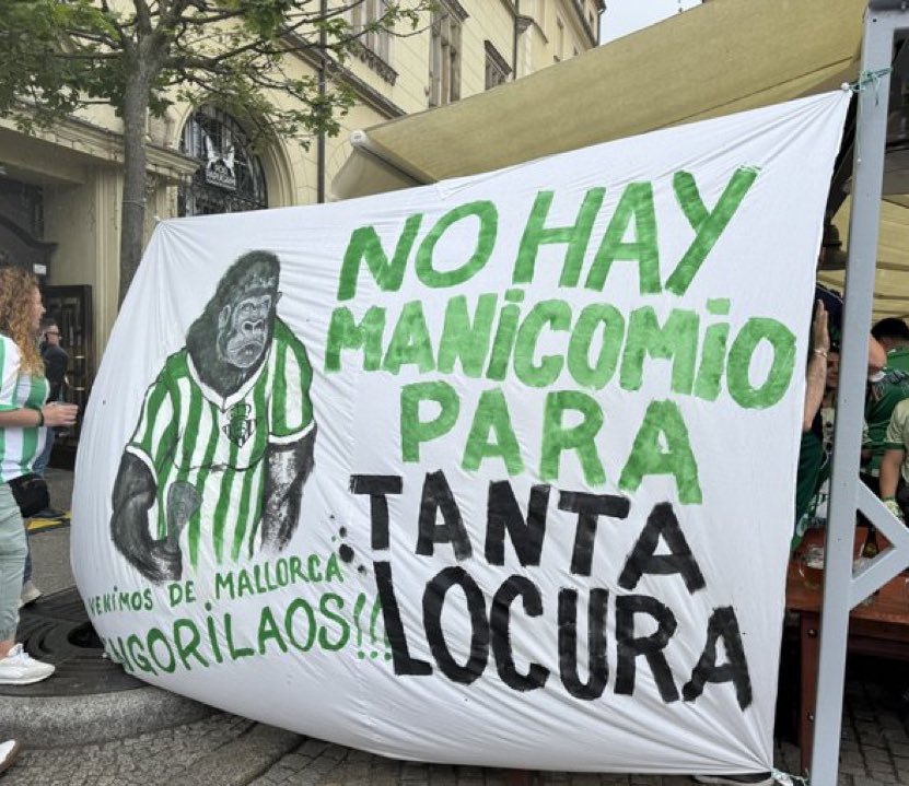 El Mago de las Botas Blancas tweet media