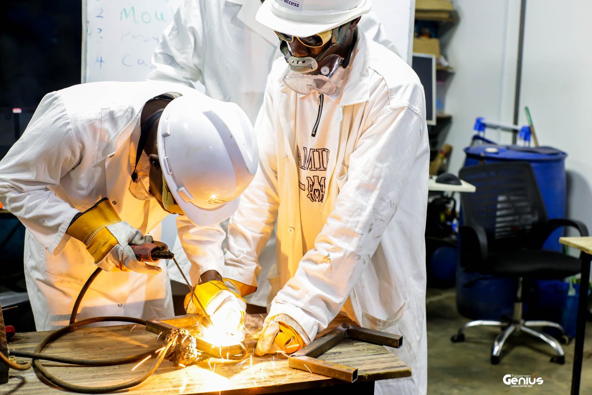 CIC_Makerspace's tweet photo. The geniuses from Alex Ekwueme Federal University received practical hands-on training on relevant industry skills.

Supported by 
@ACTFoundation_ 
@Royal Academy of Engineering 
@autodesk 
@AEC_Africa 

#NigerianGenius 
#Engineering 
#Innovation 
#E4I https://t.co/2m5LC7DetQ