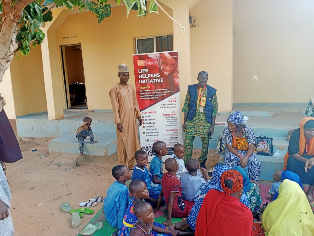 Lifehelperinit1's tweet photo. @ Celebrating Joy and Empowerment on Children's Day

LHI Kebbi celebrated International Children's Day with orphanage kids, promoting fun, health, and self esteem through games and talks. A joyful event boosting confidence and smiles!

#LifeHelpers 
#KebbiState
#Nigeria https://t.co/ugpV7I9hxj